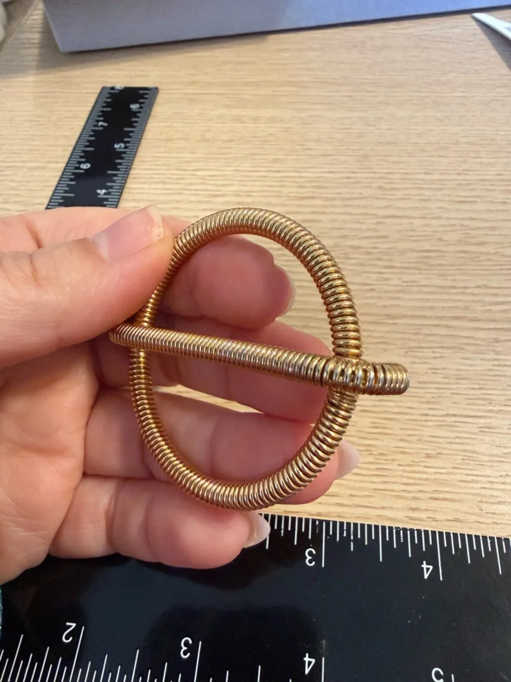 N/A minimalist gold
